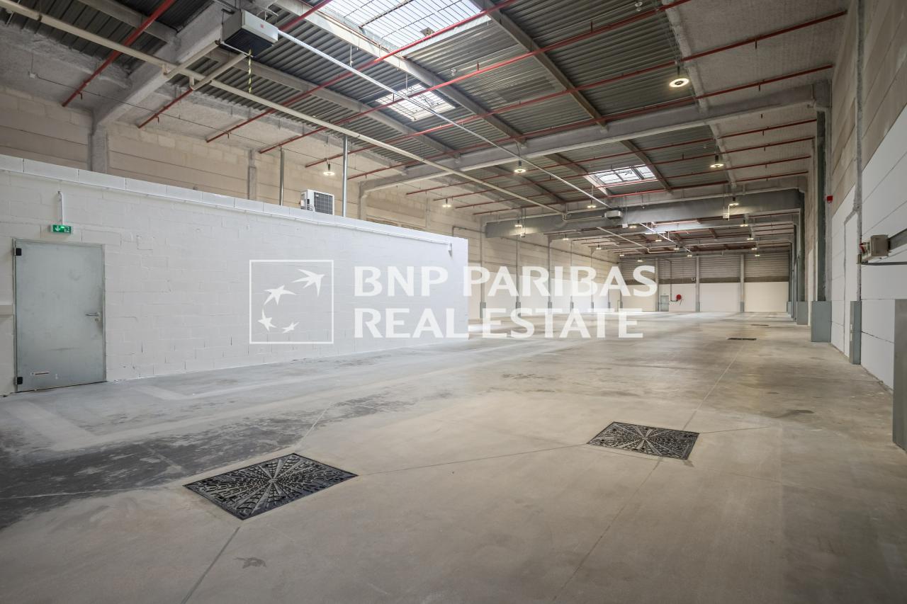 Local d'activité Rosny-sous-Bois 1528m² Location local d'activité Rosny-sous-Bois Seine-Saint-Denis OLACT2205904 0